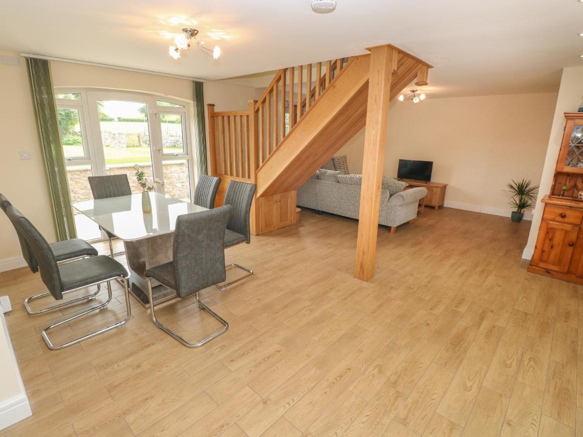 Woodpecker Barn Villa Pontyclun Eksteriør bilde